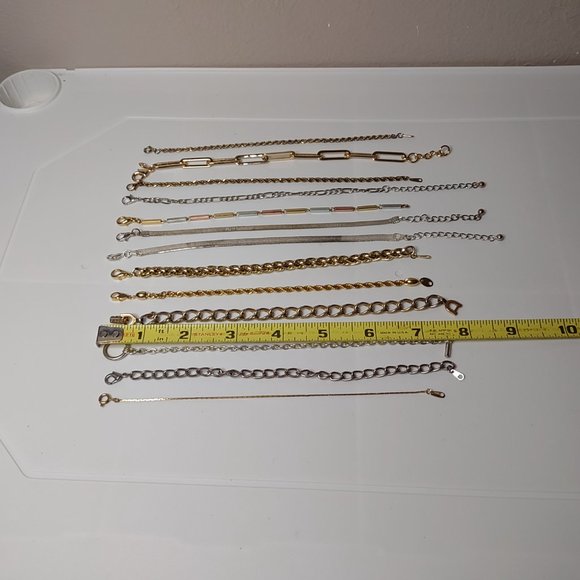 Lot Of 13 Metal Bracelets And Anklets - Picture 10 of 10